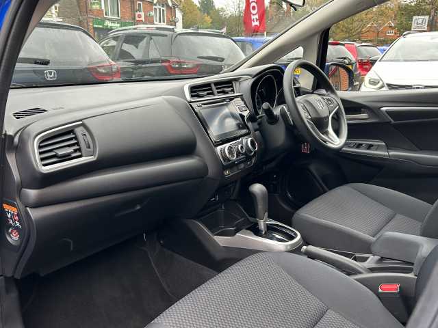 Honda Jazz 1.3 i-VTEC SE 5dr CVT 