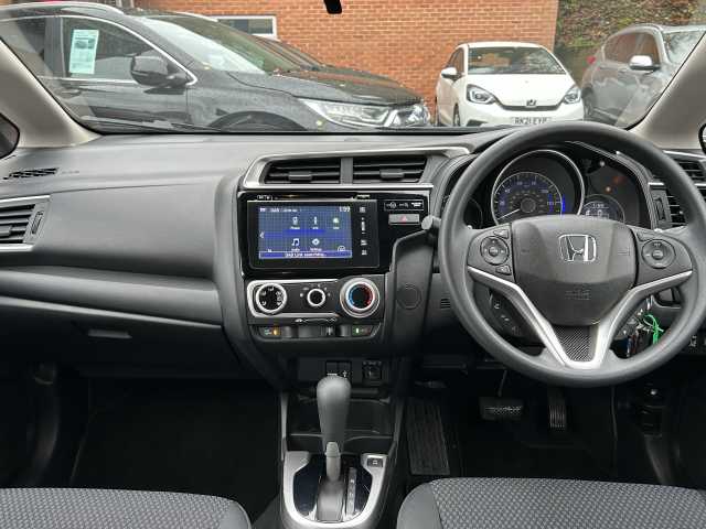 Honda Jazz 1.3 i-VTEC SE 5dr CVT 