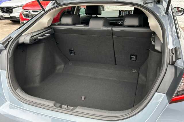 Honda Civic Hybrid 2.0 eHEV Advance 5dr CVT 
