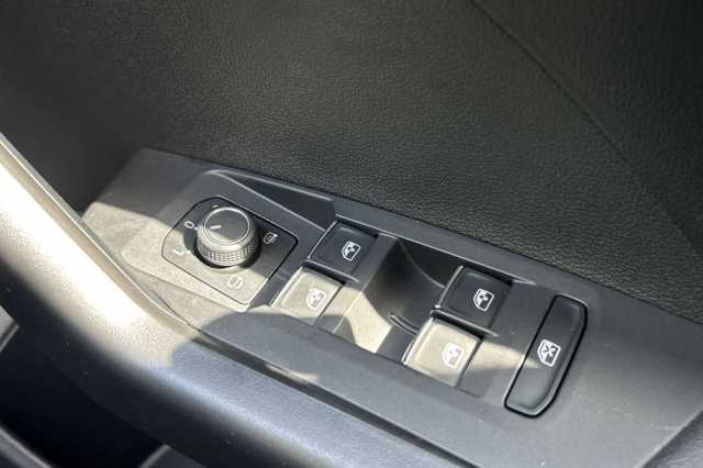 Volkswagen T-Cross 1.5 TSI EVO SEL 5dr DSG 