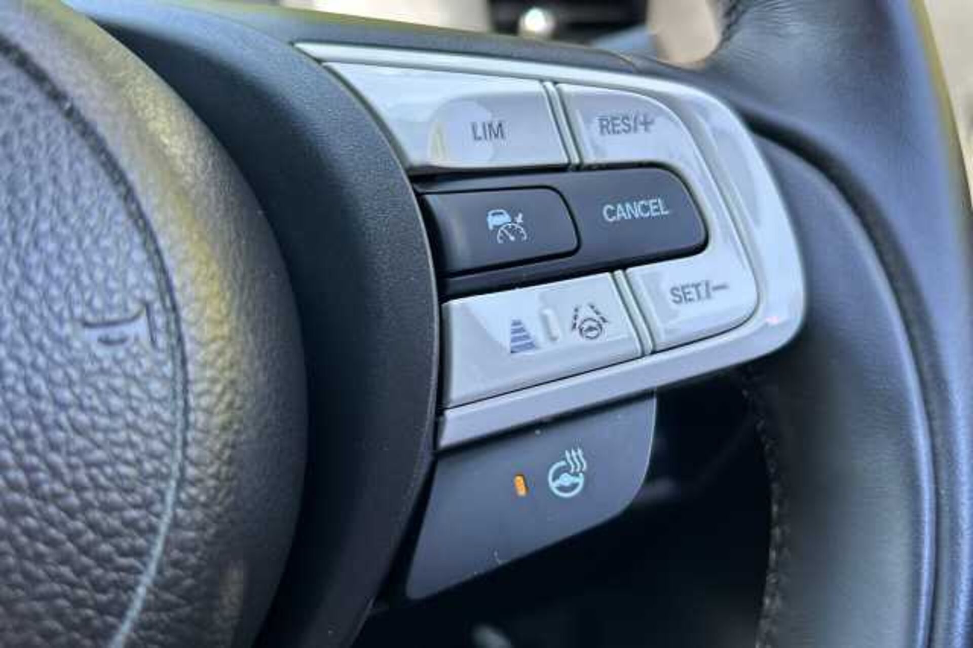Honda Jazz Hybrid 1.5 i-MMD Hybrid Crosstar Advance 5dr eCVT 