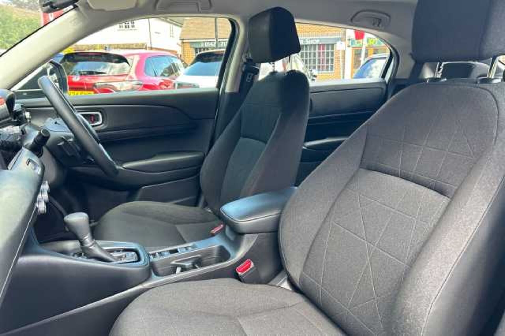 Honda HR-V Hybrid 1.5 eHEV Elegance 5dr CVT 