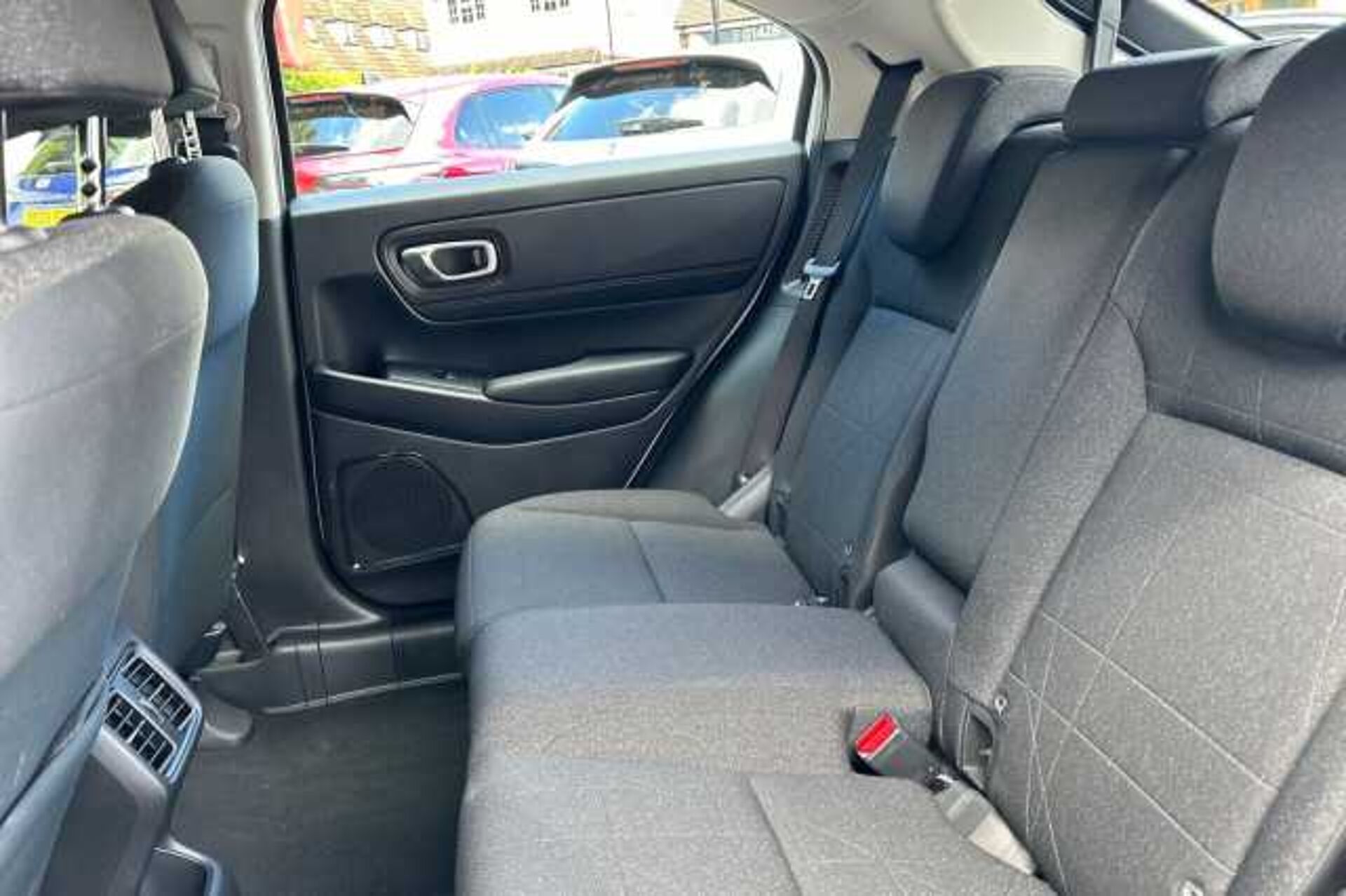 Honda HR-V Hybrid 1.5 eHEV Elegance 5dr CVT 