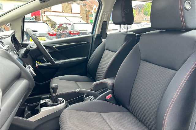 Honda Jazz 1.5 i-VTEC Sport 5dr 