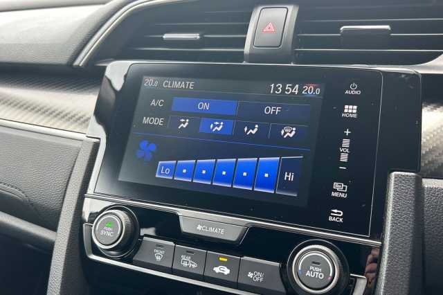 Honda Civic 1.5 VTEC Turbo Sport 5dr CVT 