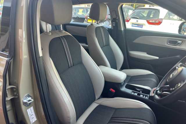 Honda HR-V Hybrid 1.5 eHEV Advance Style 5dr CVT 