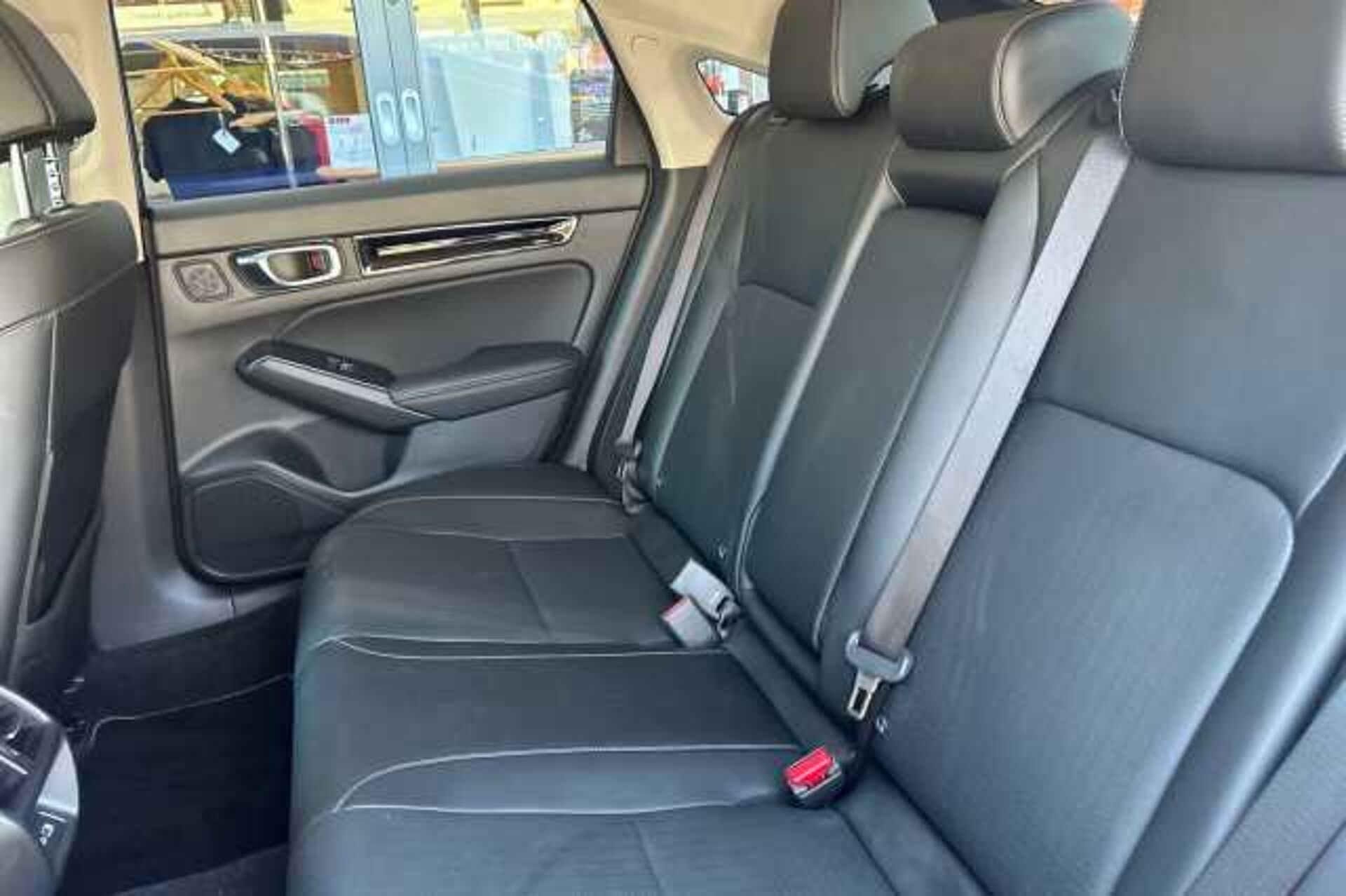 Honda Civic Hybrid 2.0 eHEV Advance 5dr CVT 