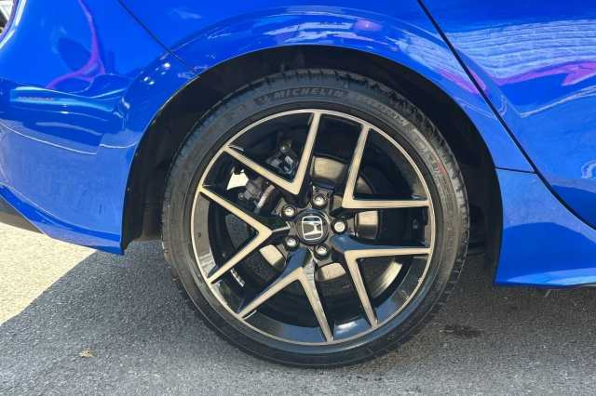 Honda Civic Hybrid 2.0 eHEV Advance 5dr CVT 