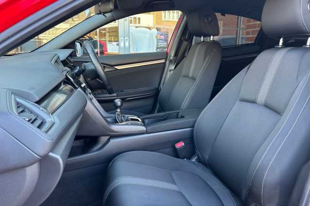Honda Civic 1.5 VTEC Turbo Sport 5dr 