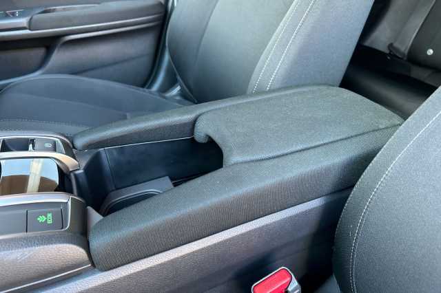 Honda Civic 1.5 VTEC Turbo Sport 5dr 