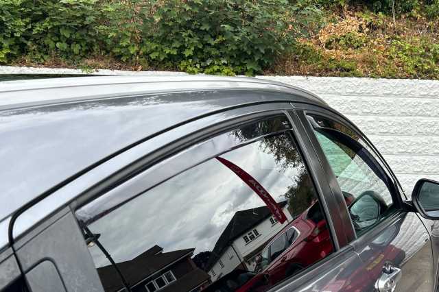 Honda HR-V 1.5 i-VTEC EX CVT 5dr 
