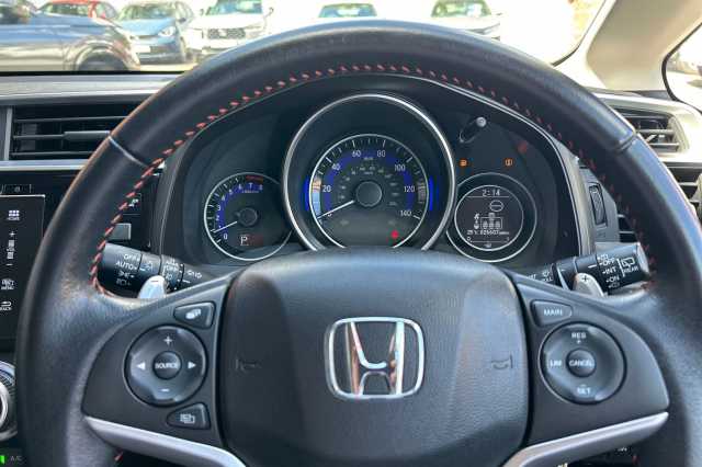 Honda Jazz 1.5 i-VTEC Sport 5dr CVT 