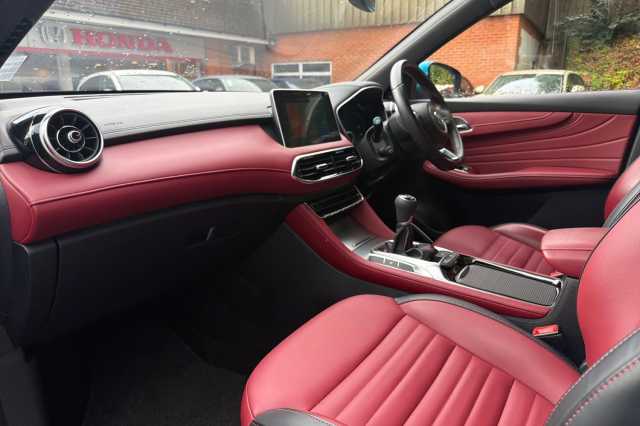 MG HS 1.5 T-GDI Exclusive 5dr 