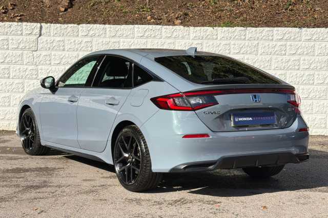 Honda Civic Hybrid 2.0 eHEV Advance 5dr CVT 