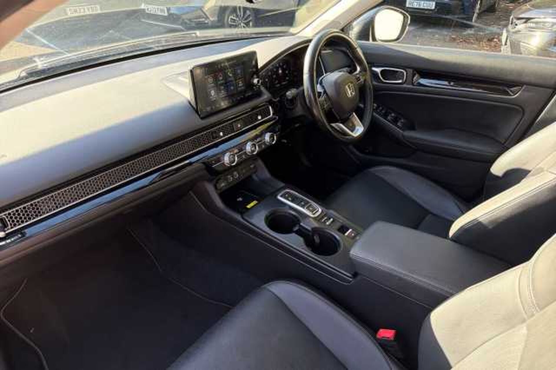 Honda Civic Hybrid 2.0 eHEV Advance 5dr CVT 