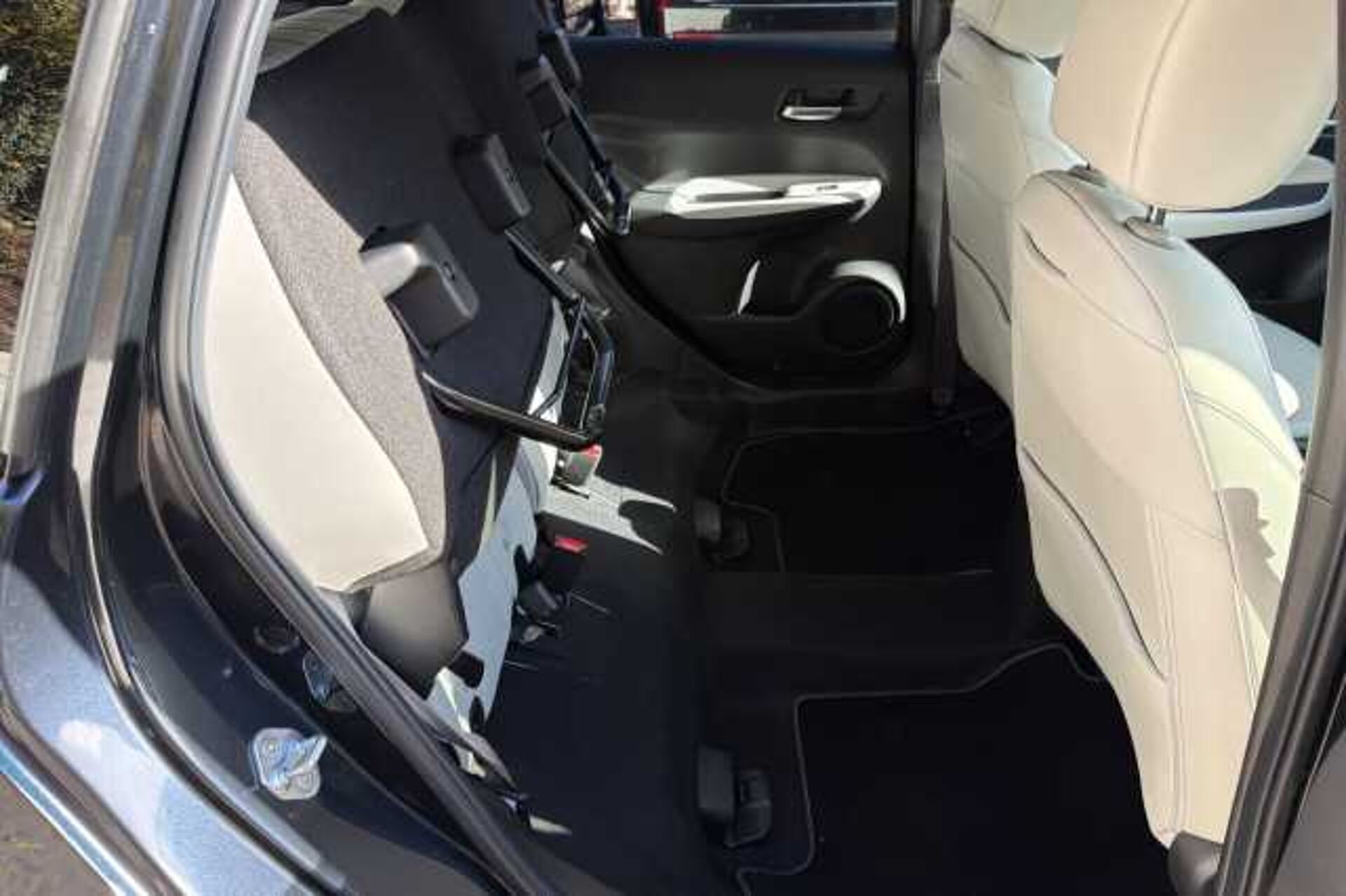 Honda Jazz 1.5 i-MMD Hybrid EX 5dr eCVT 