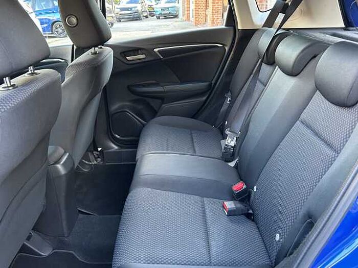 Honda Jazz 1.3 i-VTEC SE 5dr CVT 