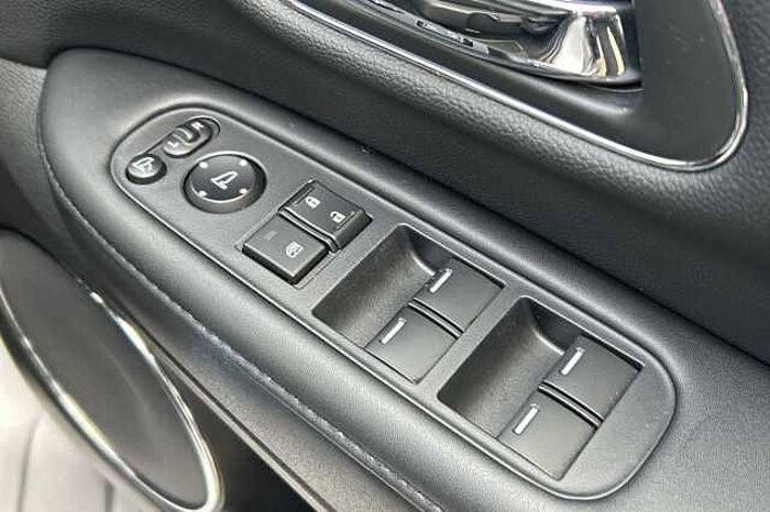 Honda HR-V 1.5 i-VTEC EX 5dr 