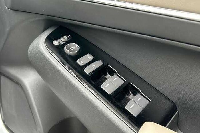 Honda HR-V Hybrid 1.5 eHEV Advance Style 5dr CVT 