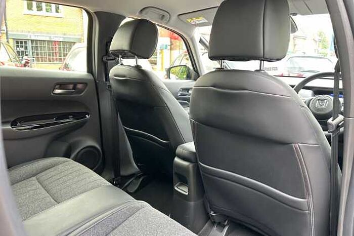Honda Jazz Hybrid 1.5 i-MMD Hybrid SR 5dr eCVT 