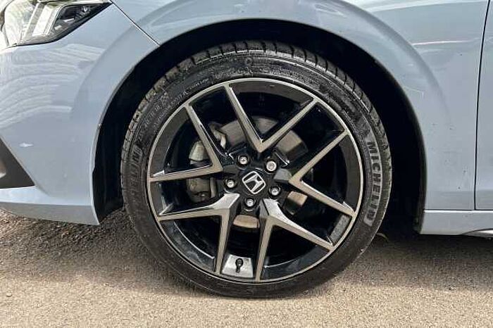 Honda Civic Hybrid 2.0 eHEV Advance 5dr CVT 