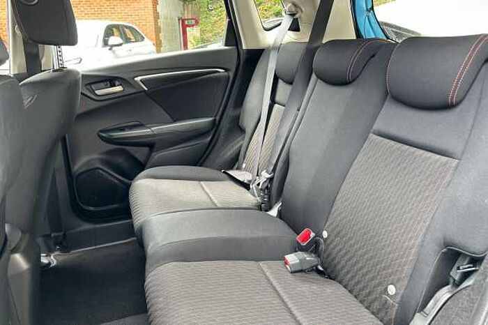 Honda Jazz 1.5 i-VTEC Sport 5dr 
