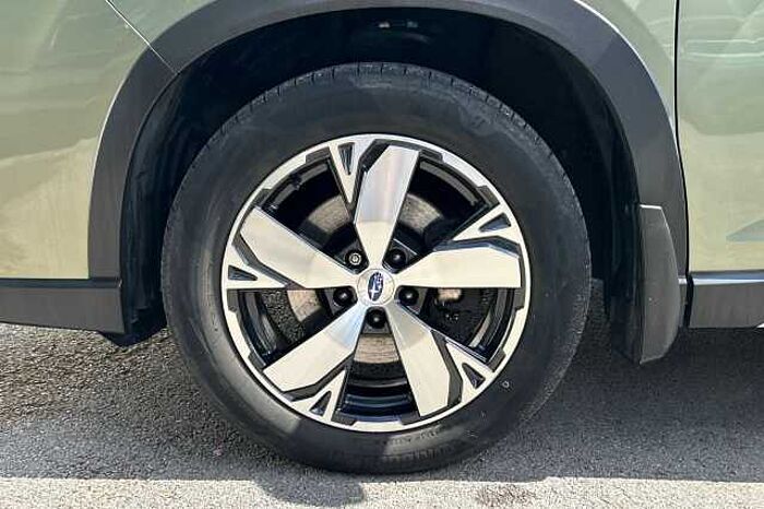 Subaru Forester 2.0i e-Boxer XE Premium 5dr Lineartronic 