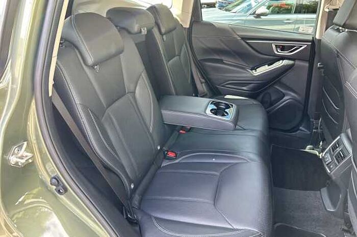 Subaru Forester 2.0i e-Boxer XE Premium 5dr Lineartronic 