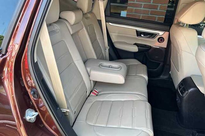 Honda CR-V Hybrid 2.0 i-MMD Hybrid SR 2WD 5dr eCVT 