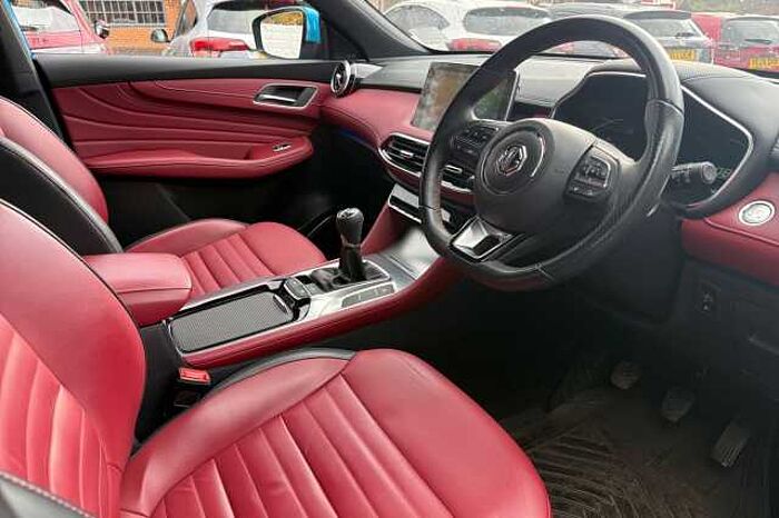 MG HS 1.5 T-GDI Exclusive 5dr 