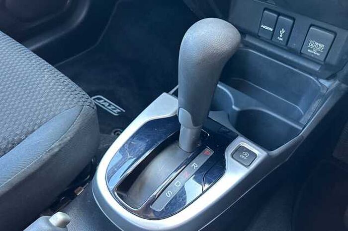 Honda Jazz 1.3 i-VTEC SE Navi 5dr CVT 