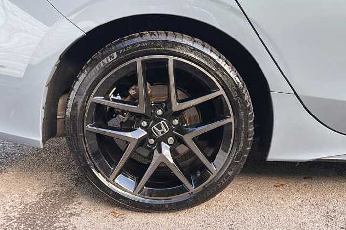 Honda Civic Hybrid 2.0 eHEV Advance 5dr CVT 