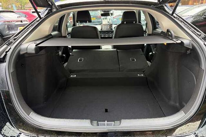 Honda Civic Hybrid 2.0 eHEV Advance 5dr CVT 